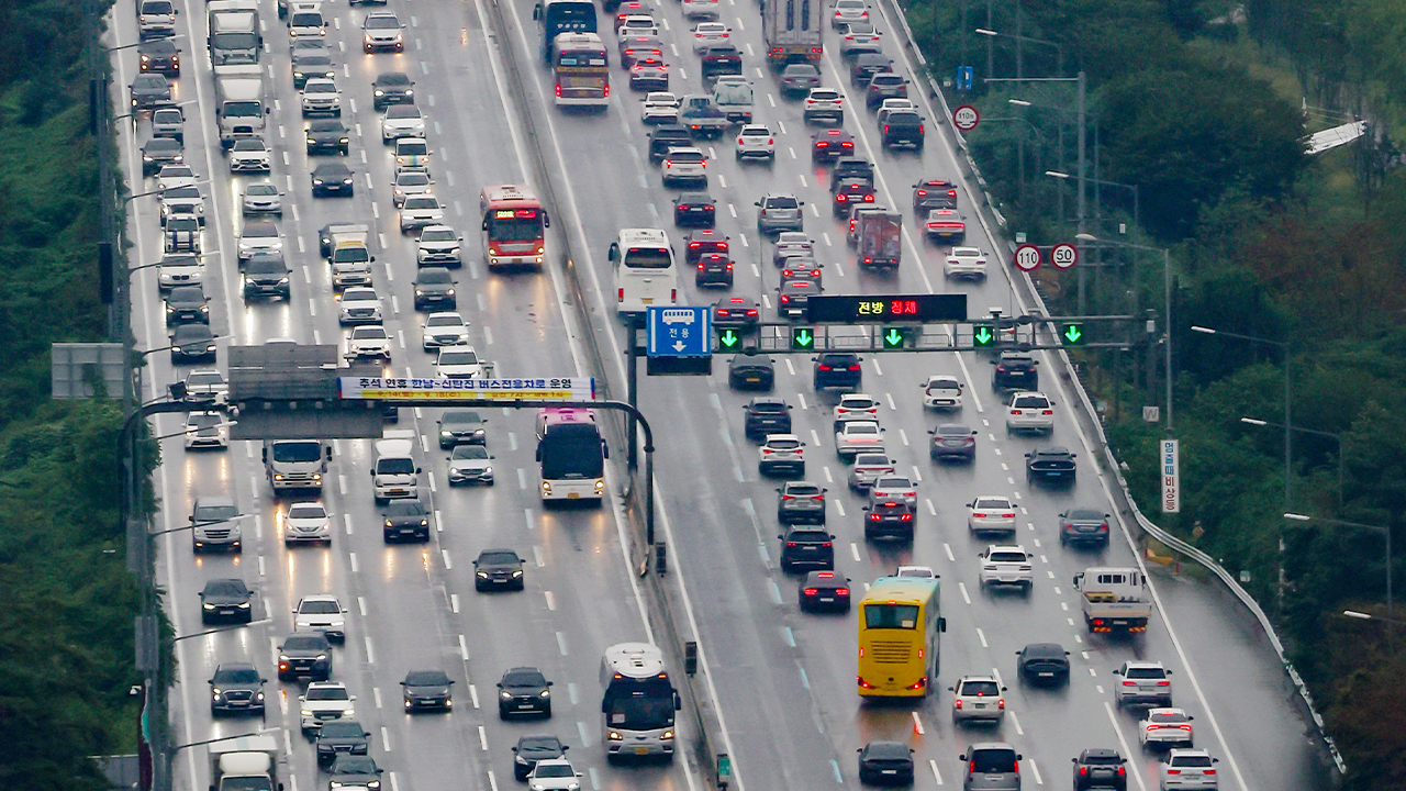 7.7 mil. cars to be on road on day of Chuseok; traffic heavier in Seoul direction